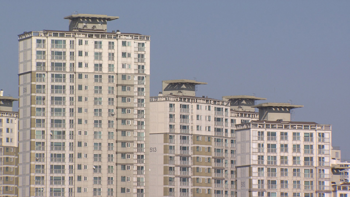 서울 아파트값 상승률 4<em class='find'>분</em>의 1 토막…거래 급감