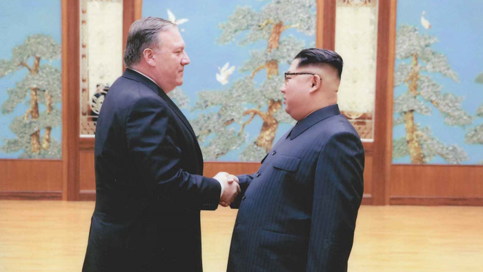 방북 폼페이오 "적국이었지만 이젠 평화 위해 협력"