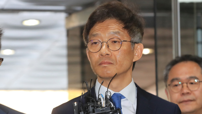 <em class='find'>성추행</em> 몰랐다던 안태근…"사건 직후 경고받아"