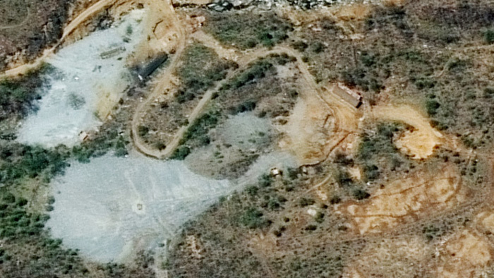 [뉴스초점] 북한, 핵실험장 폐기…"만탑산 흔드는 굉음 들려"