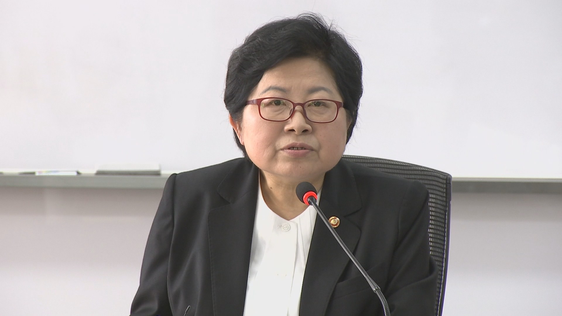 여가부 <em class='find'>장관</em>, 위안부 피해자 김복득 할머니 별세 애도