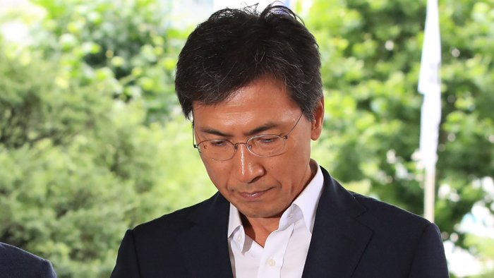 안희정 <em class='find'>전</em> 지사, 첫 공판서 말 아껴…김지은씨도 방청