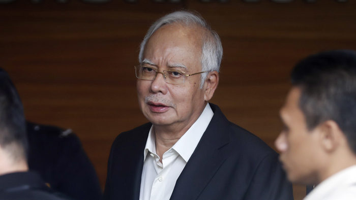 비리 의혹 말레이시아 나집 <em class='find'>전</em> 총리, 자택 체포