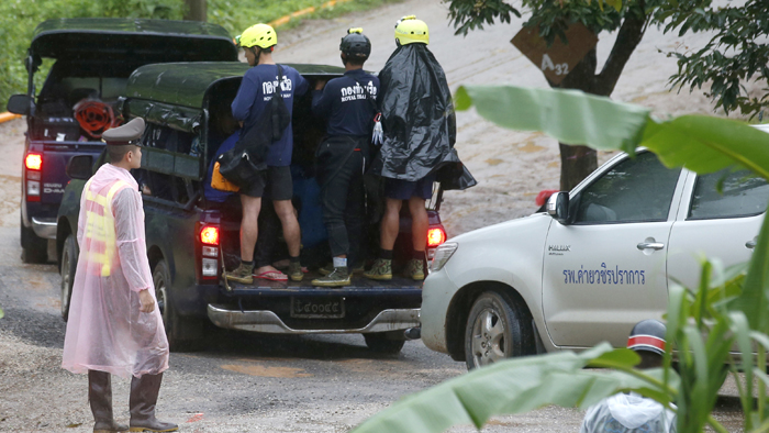 태국 동굴 11번째 생존자 구조…"<em class='find'>2</em>명만 남아"