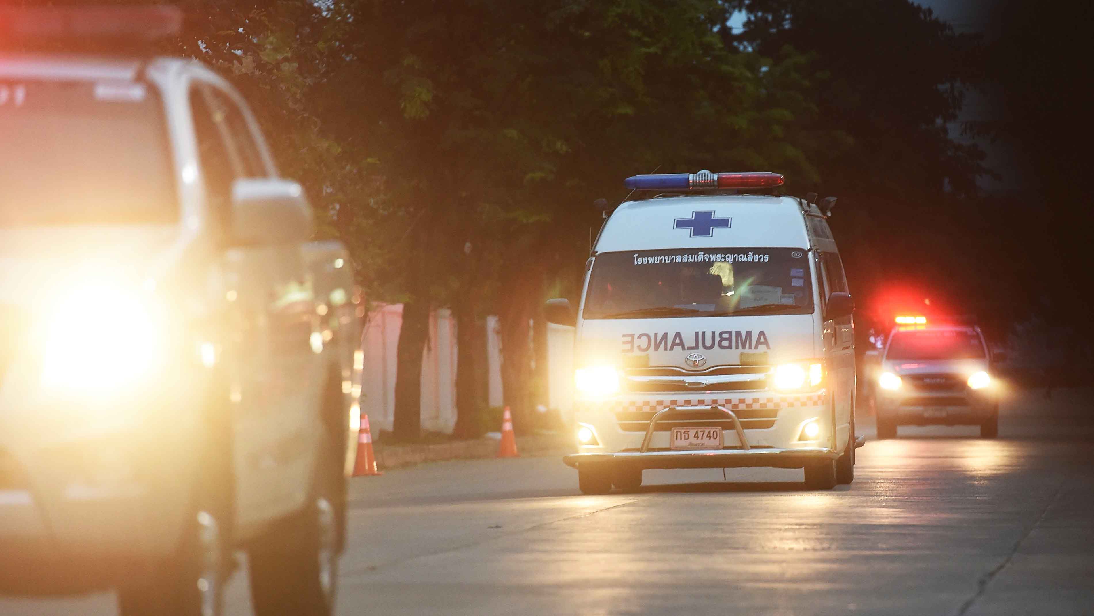 태국 네이비실 "동굴 소년ㆍ코치 13명 전원 구조"