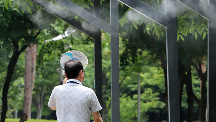 폭염특보 갈수록 확대ㆍ강화…열대야도 기승