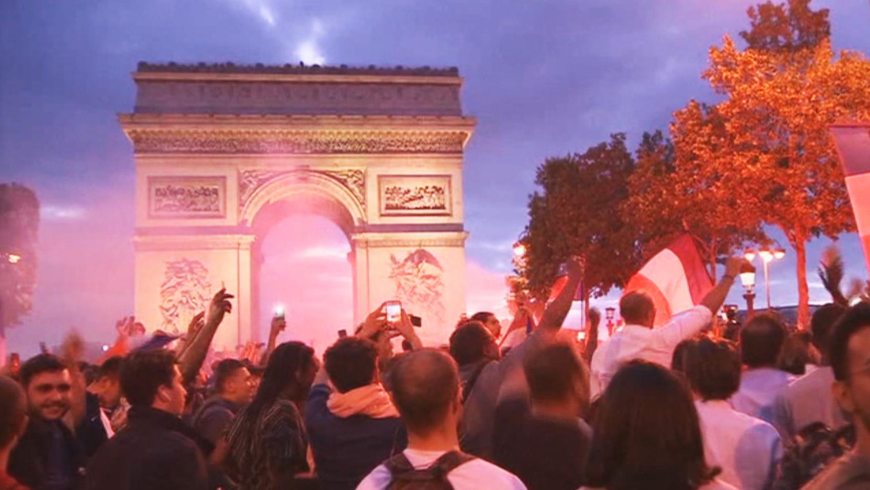 월드컵 결승 때 파리서 대규모 야외응원전…<em class='find'>에</em>펠탑도 폐쇄