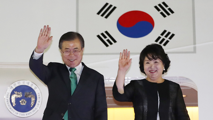 [현장연결] 문 대통령, 5박6일 인도ㆍ싱가포르 순방 마무리