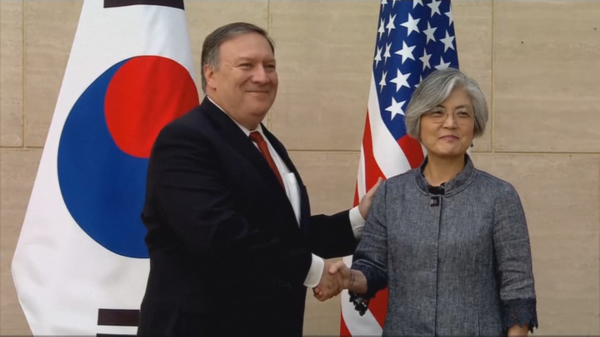 강경화 "북한의 완전한 비핵화까지 제재유지에 공감"