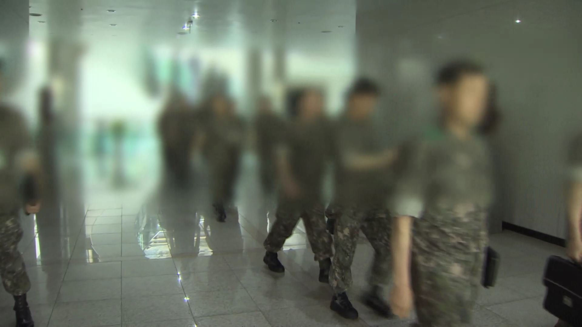 육군 장성 또 부하 여군 <em class='find'>성추행</em>…"보직해임 뒤 조사 중"