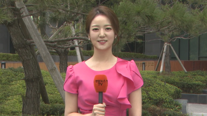 [날씨] 출근길 후텁지근…낮 중북부 비 조금, 불쾌지수↑