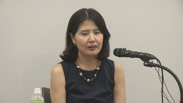 최영미 "고은 손배소 소장 받았다…힘든 싸움 시작"