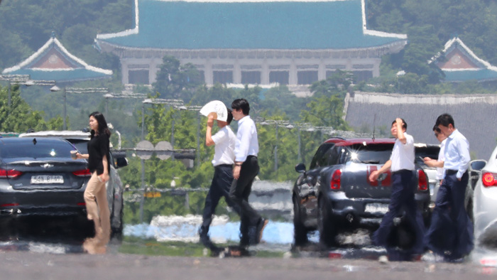 질병관리본부 "온열질환자 3명 중 1명은 20~40대"