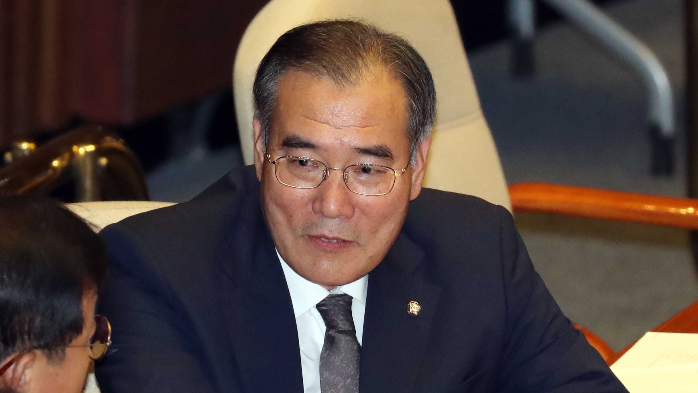 농림축산식품부 <em class='find'>장관</em>에 이개호…청와대 조직도 개편