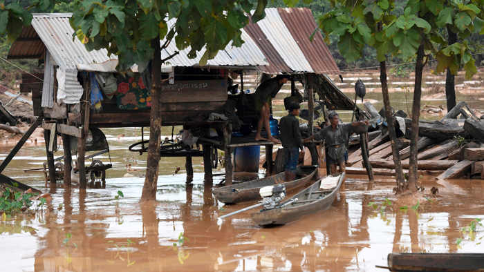 "물이 1<em class='find'>분</em>에 1m씩 높아져"…라오스 댐사고 공포의 순간들