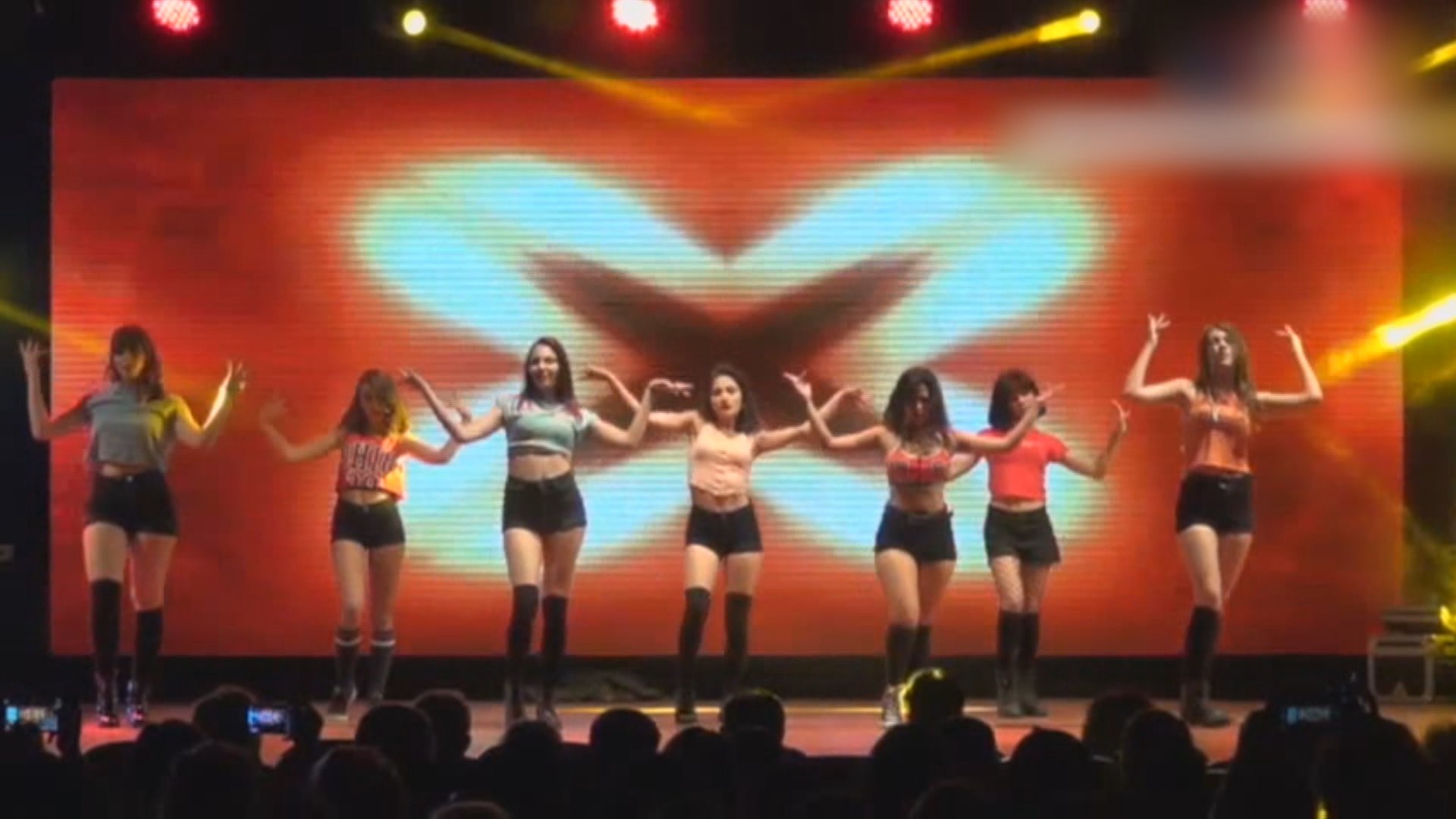 차분한 터키 수도, 케이팝 '떼창'<em class='find'>에</em> 들썩