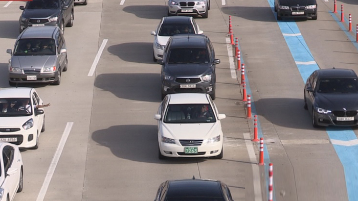 주말 나들이 <em class='find'>차량</em> 서울로…고속도로 정체구간 확대