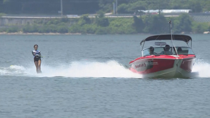 "덥다 더워" 폭염에 무더운 주말