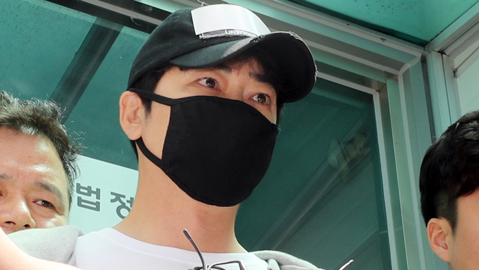 강지환 성폭행 피해자 측 "소속 업체가 합의 종용"