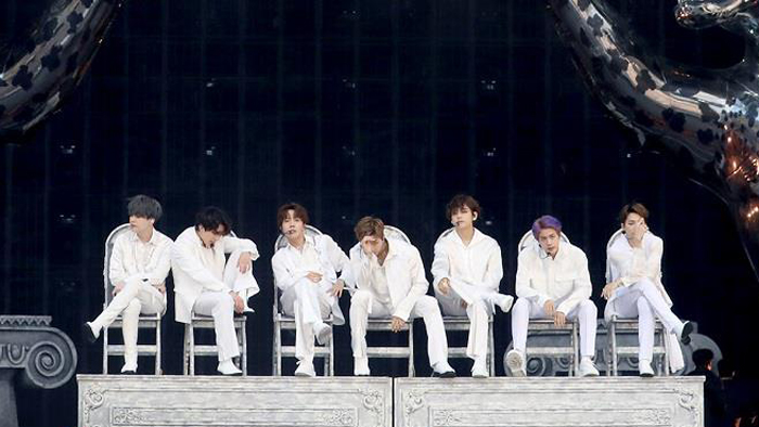 방탄소년단, 10월 잠실주경기장서 <em class='find'>스타</em>디움투어 대미