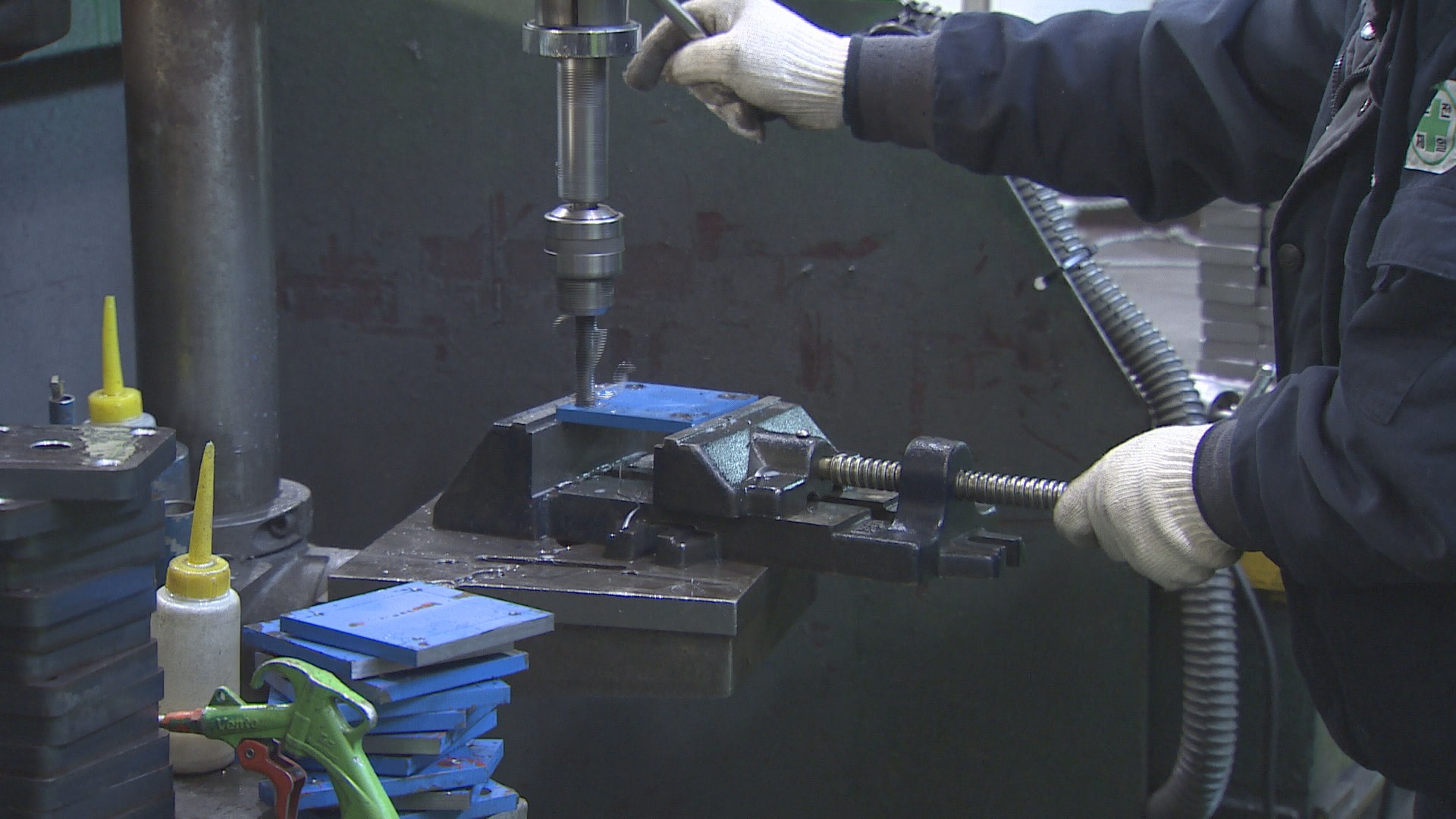 <em class='find'>2</em>분기 중소기업 수출 <em class='find'>2</em>%↓…수출 기업수는 늘어