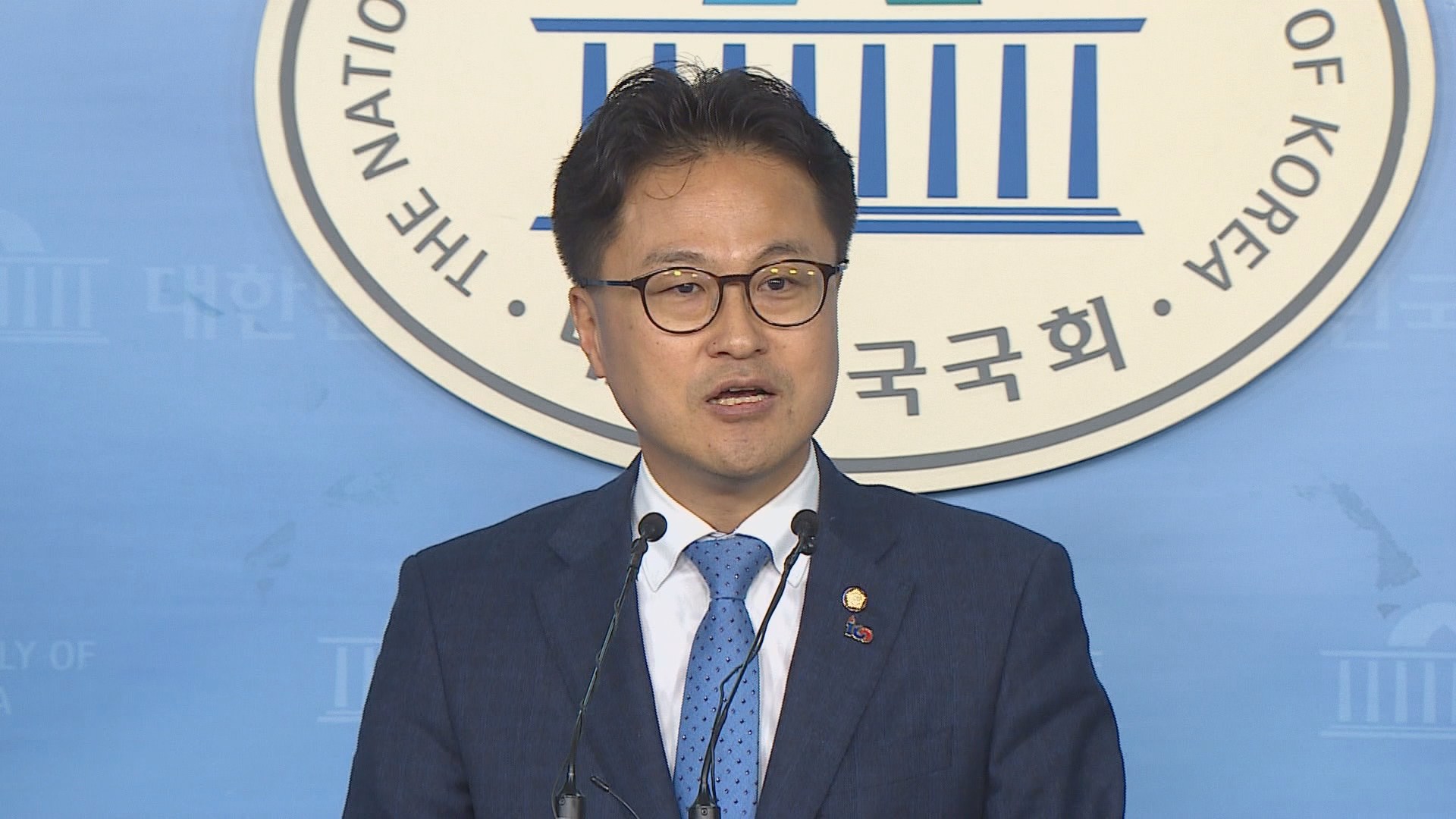 김정우 의원 <em class='find'>성추행</em> 무혐의…檢 "증거 불충분"