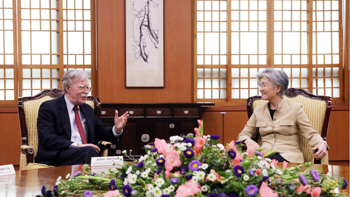 [현장연결] 美볼턴-강경화 외교부 <em class='find'>장관</em>과 회동