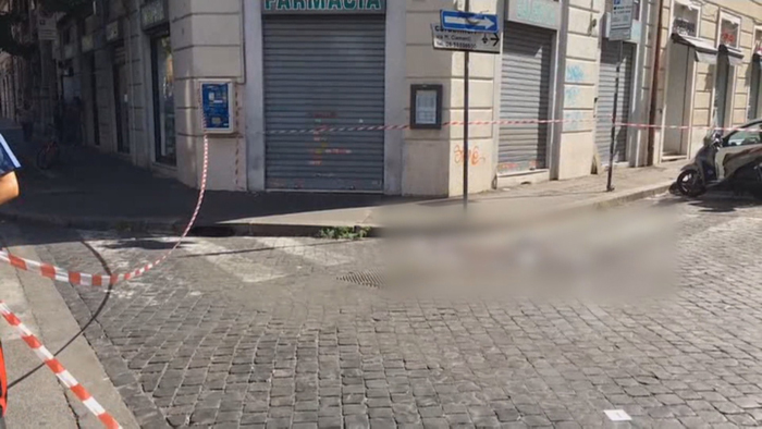 伊경찰관 절도조사 중 美 10대 관광객들에게 피살