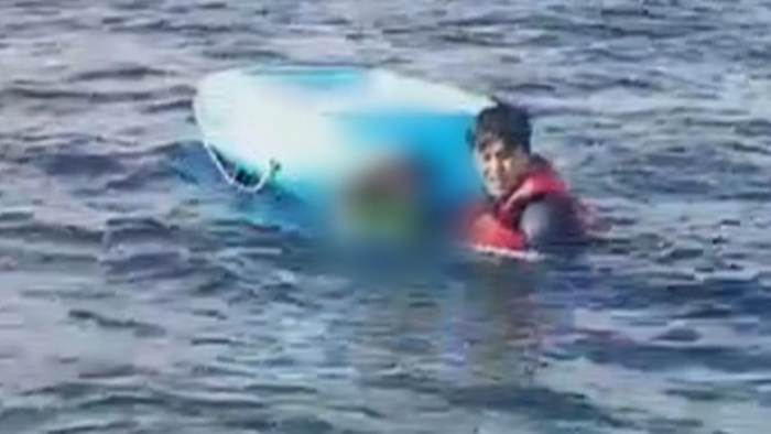 튜브 타다 400m 표류…8세 어린이 구조