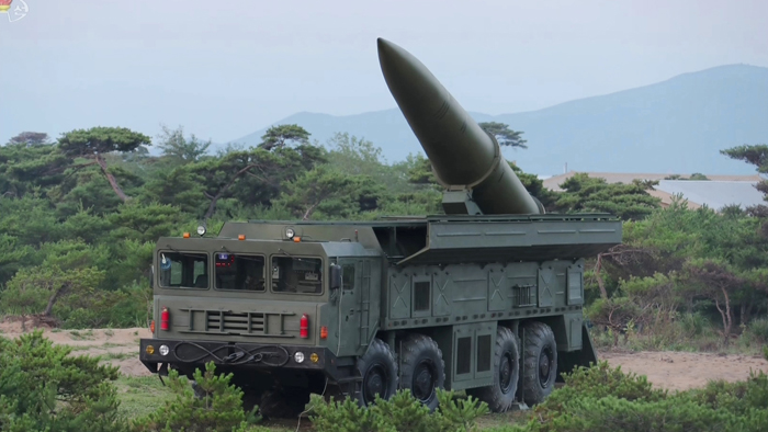 北, 엿새만에 또 단거리탄도미사일 2발 발사