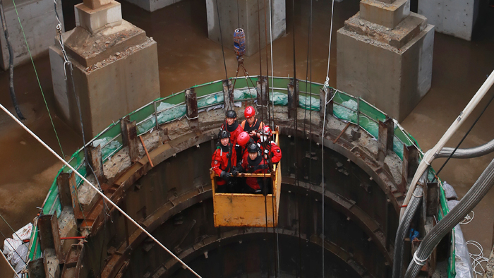 빗물 펌프장 실종 <em class='find'>2</em>명 사망…전담수사팀 구성