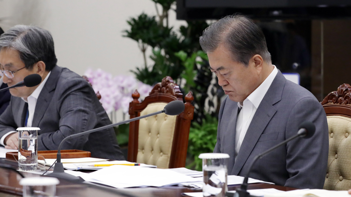 문 대통령, <em class='find'>장관</em> 긴급 소집…日 수출규제 상황점검 회의