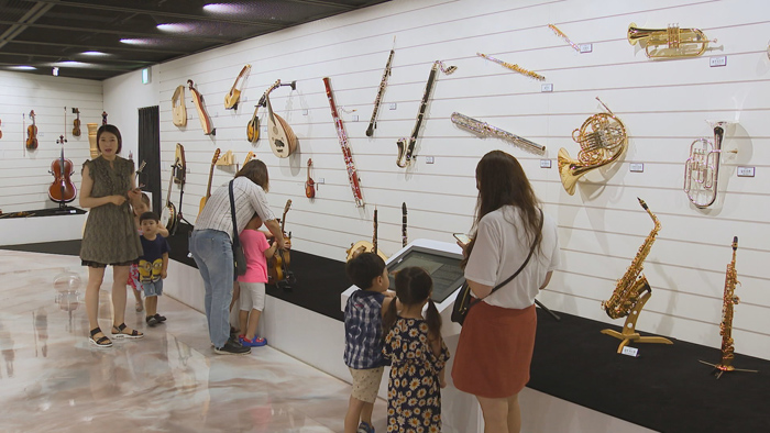 "전부 빌려드립니다"…전국 최초 악기도서관