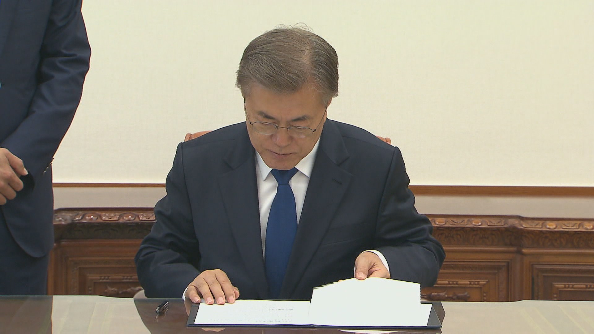 문 대통령 내일 개각…법무부 등 7곳 안팎 교체