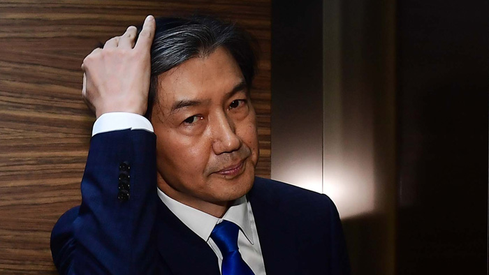 여야, 연일 조국 공방…"몰이<em class='find'>성적</em> 색깔론" vs "자진 사퇴해야"