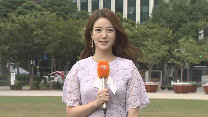 [날씨] <em class='find'>영동</em>·남부 폭염주의보…주말까지 비 오락가락