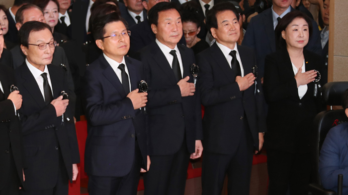 [현장연결] DJ 서거 10주기 추도식…여야 5당 대표 추모사