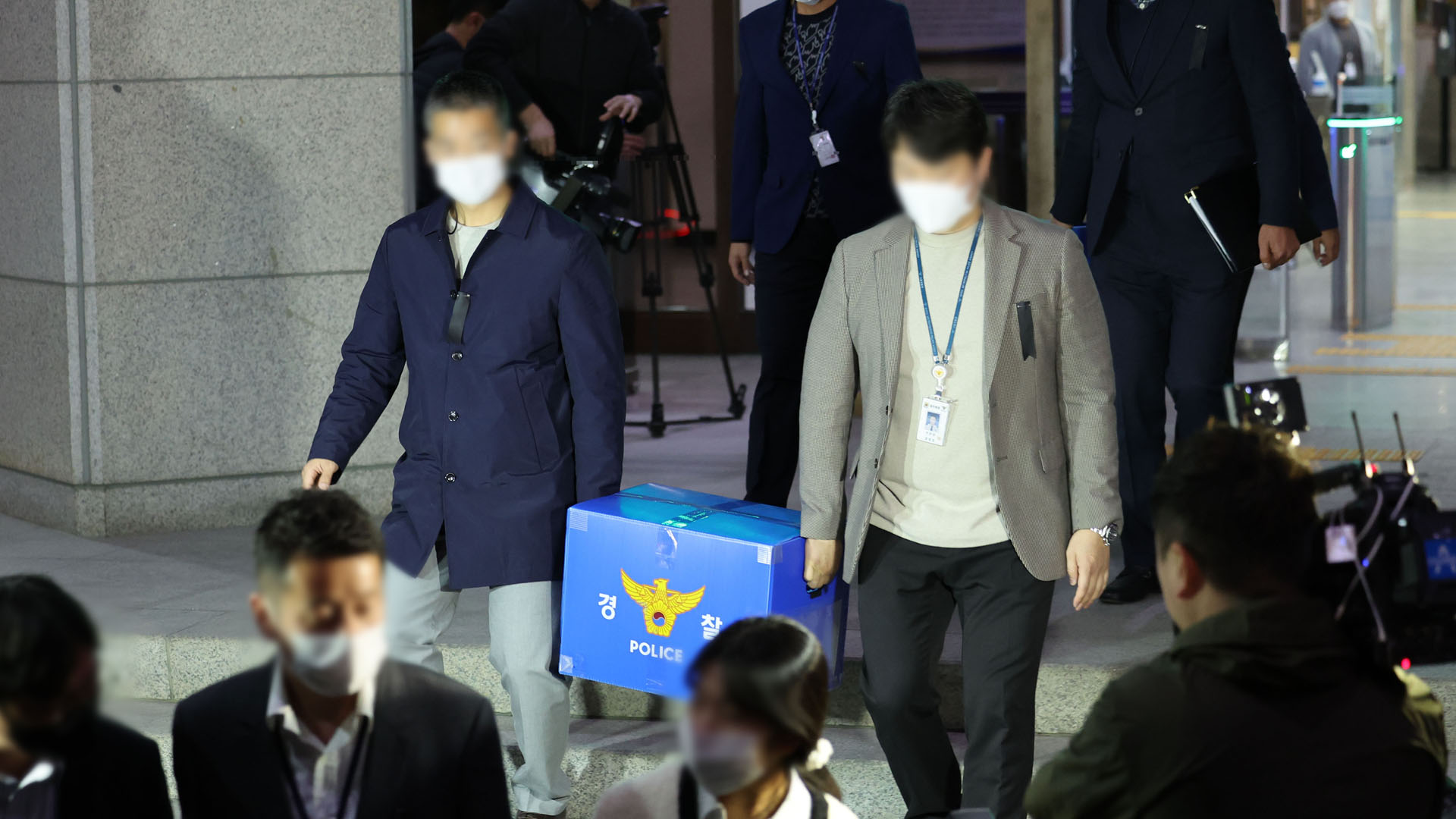 경찰, 책임 규명 속도…압수물 분석 주력