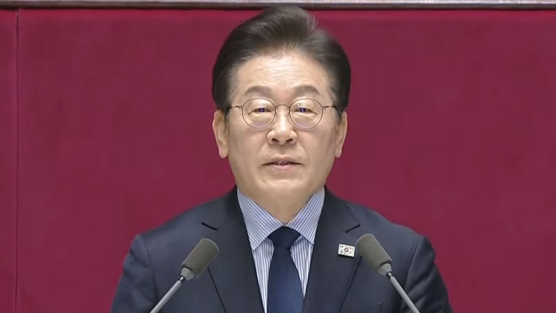 [현장연결] 이재명, 국회 교섭단체 대표연설…"대한민국, 역사적 대전환점"